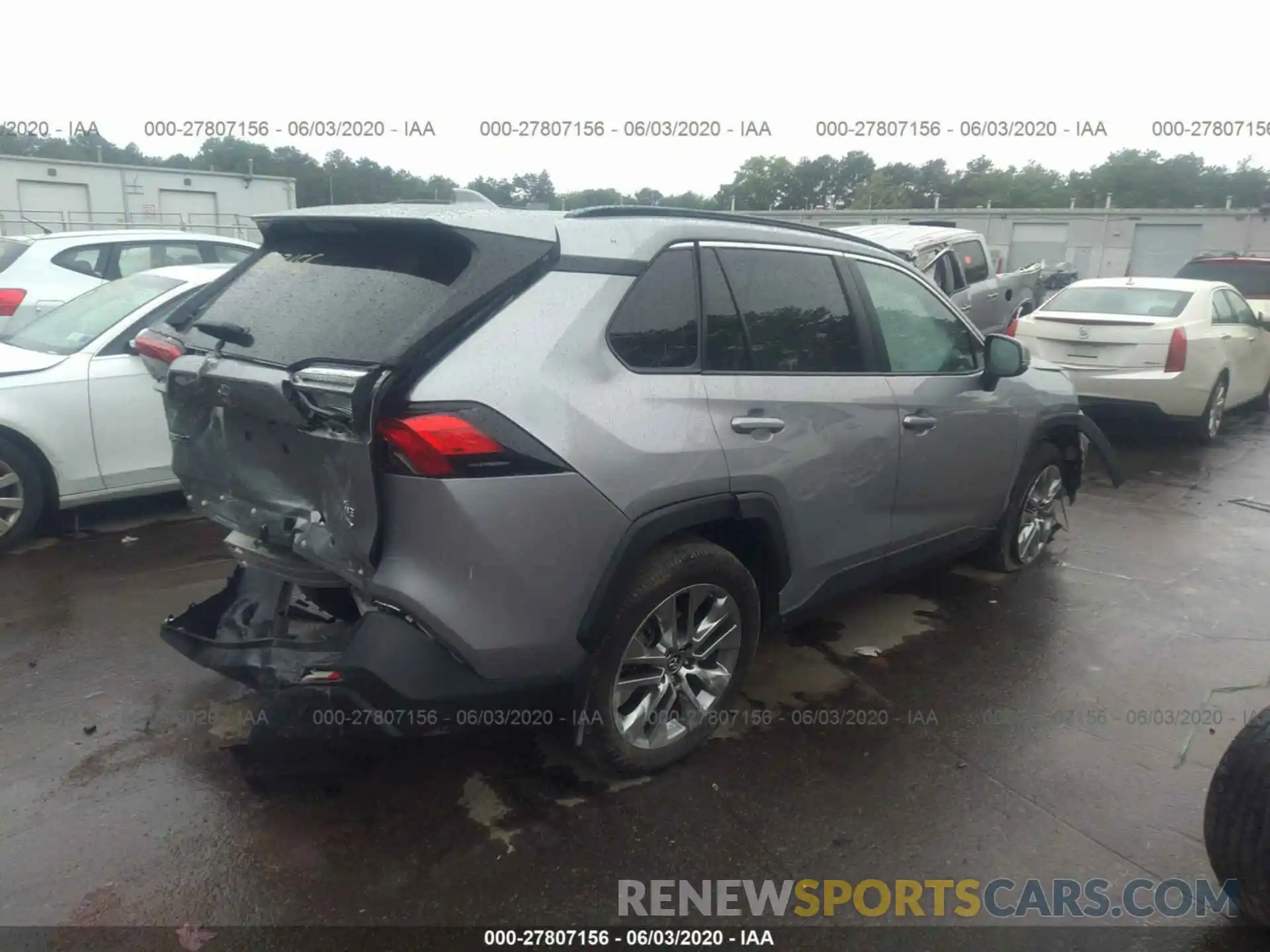 4 Photograph of a damaged car 2T3A1RFV6KC042875 TOYOTA RAV4 2019