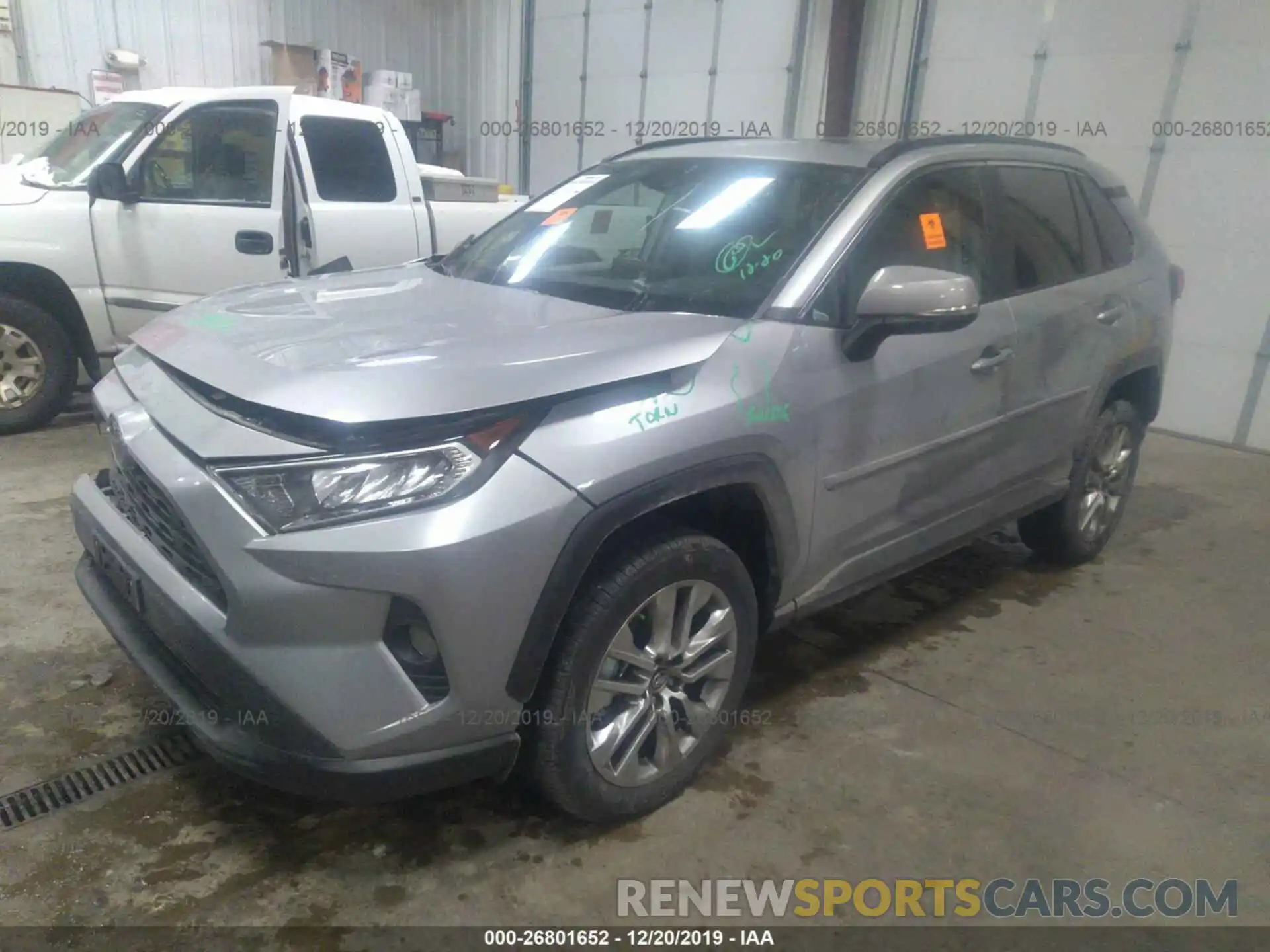 2 Фотография поврежденного автомобиля 2T3A1RFV6KC042911 TOYOTA RAV4 2019