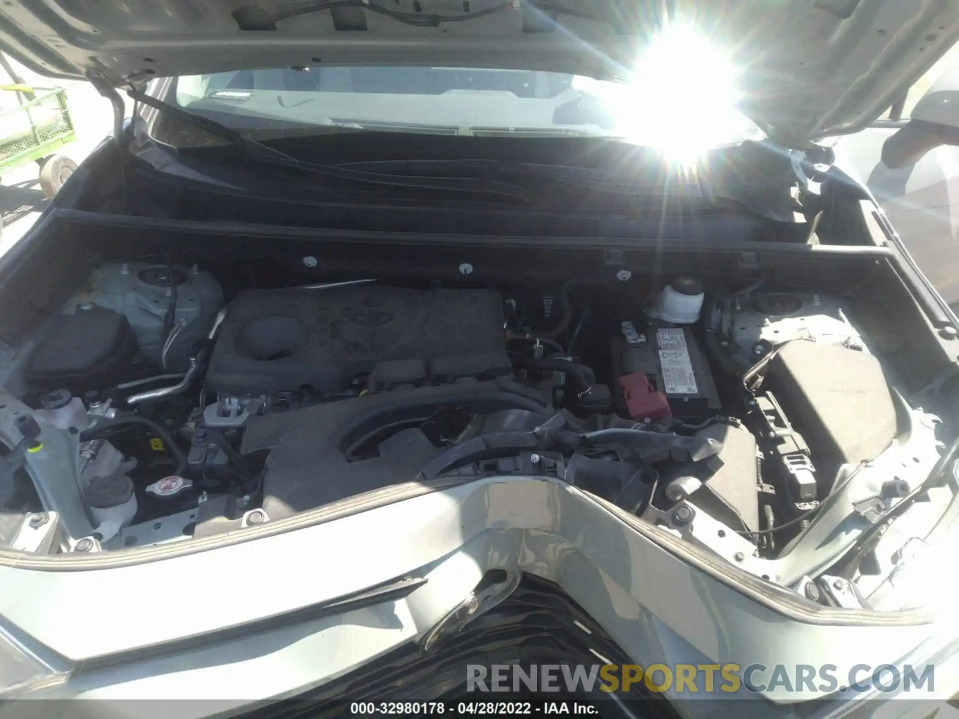 10 Photograph of a damaged car 2T3A1RFV6KC057201 TOYOTA RAV4 2019