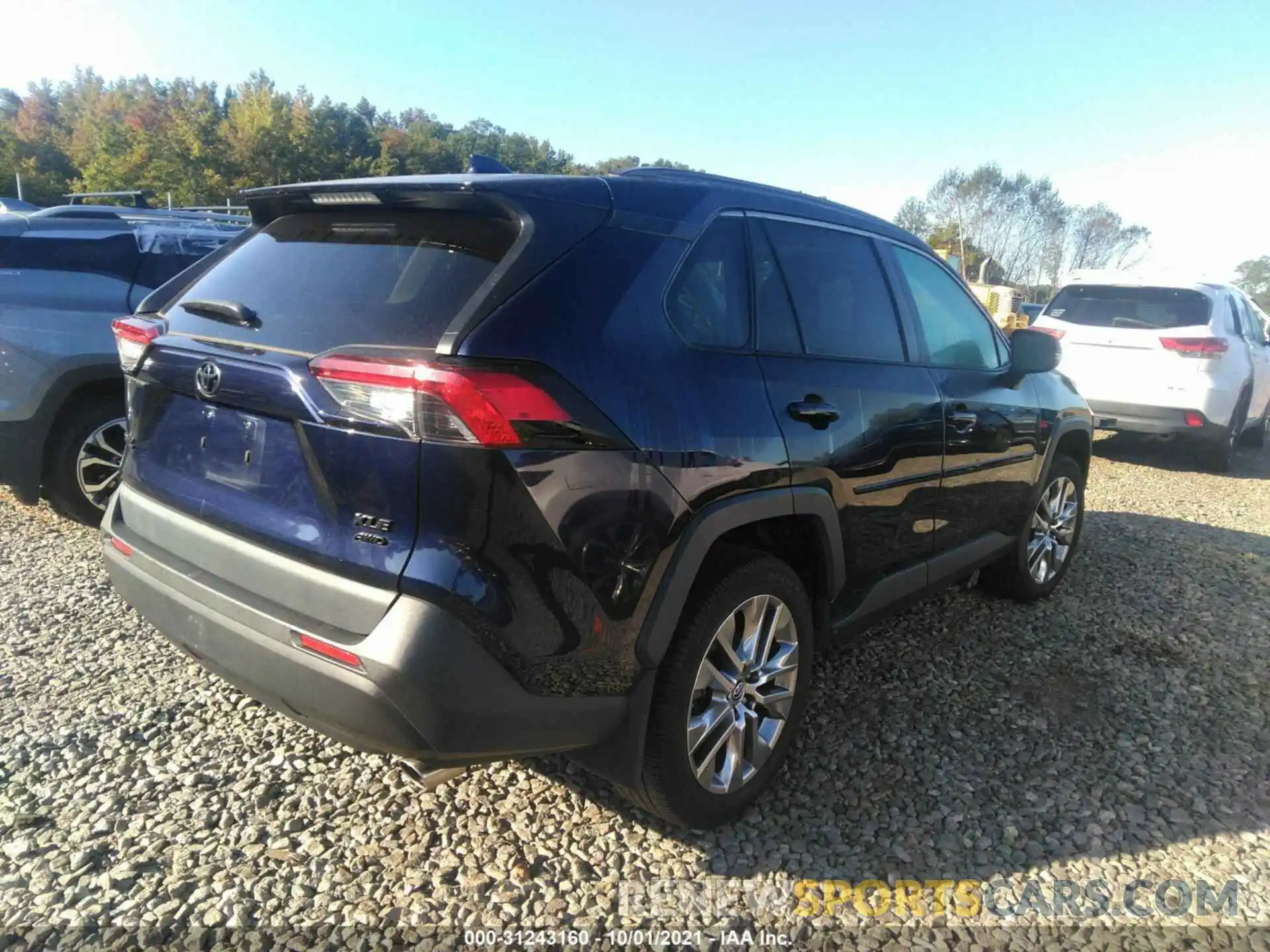 4 Фотография поврежденного автомобиля 2T3A1RFV6KC059322 TOYOTA RAV4 2019