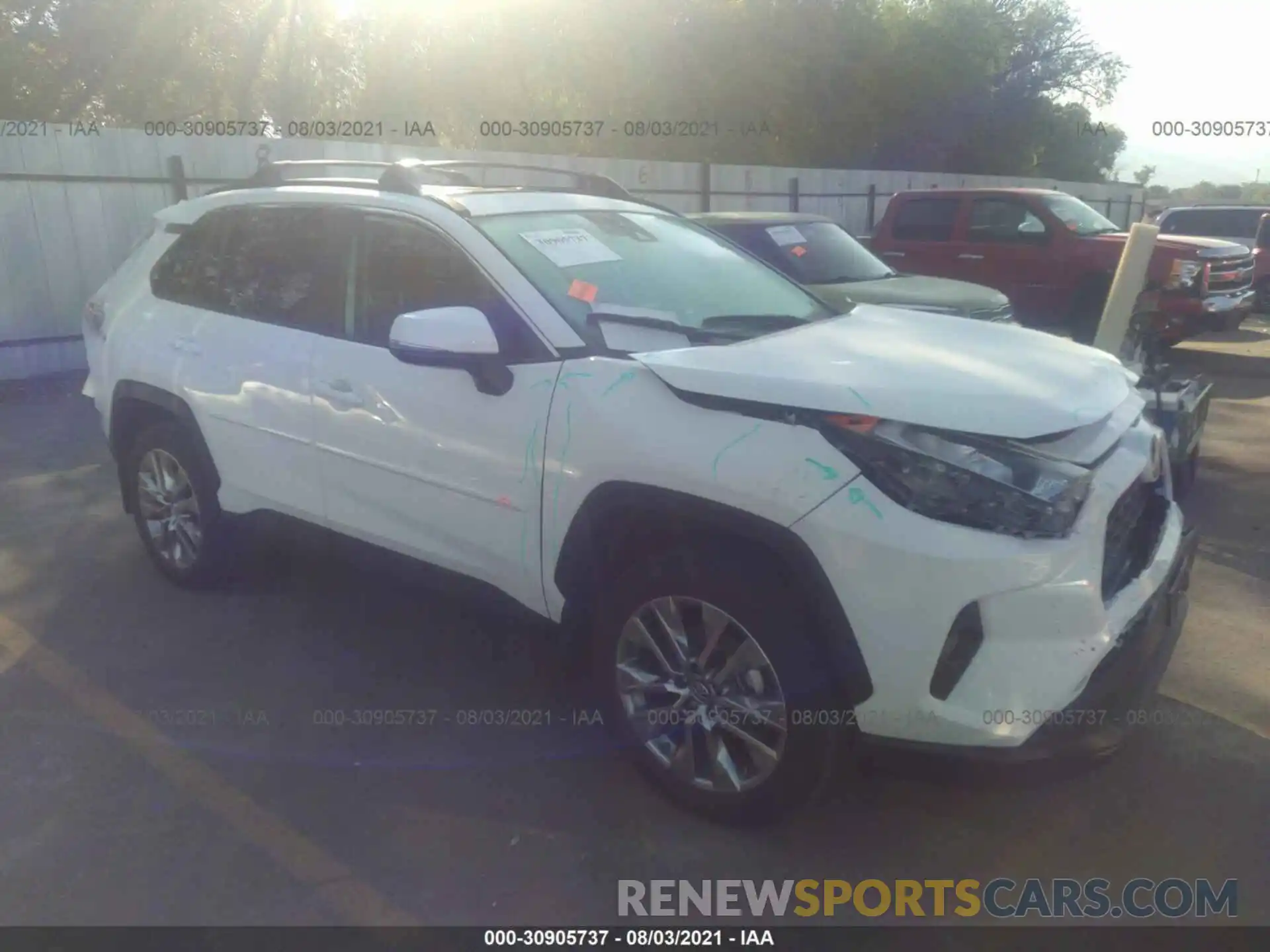 1 Photograph of a damaged car 2T3A1RFV6KW047041 TOYOTA RAV4 2019