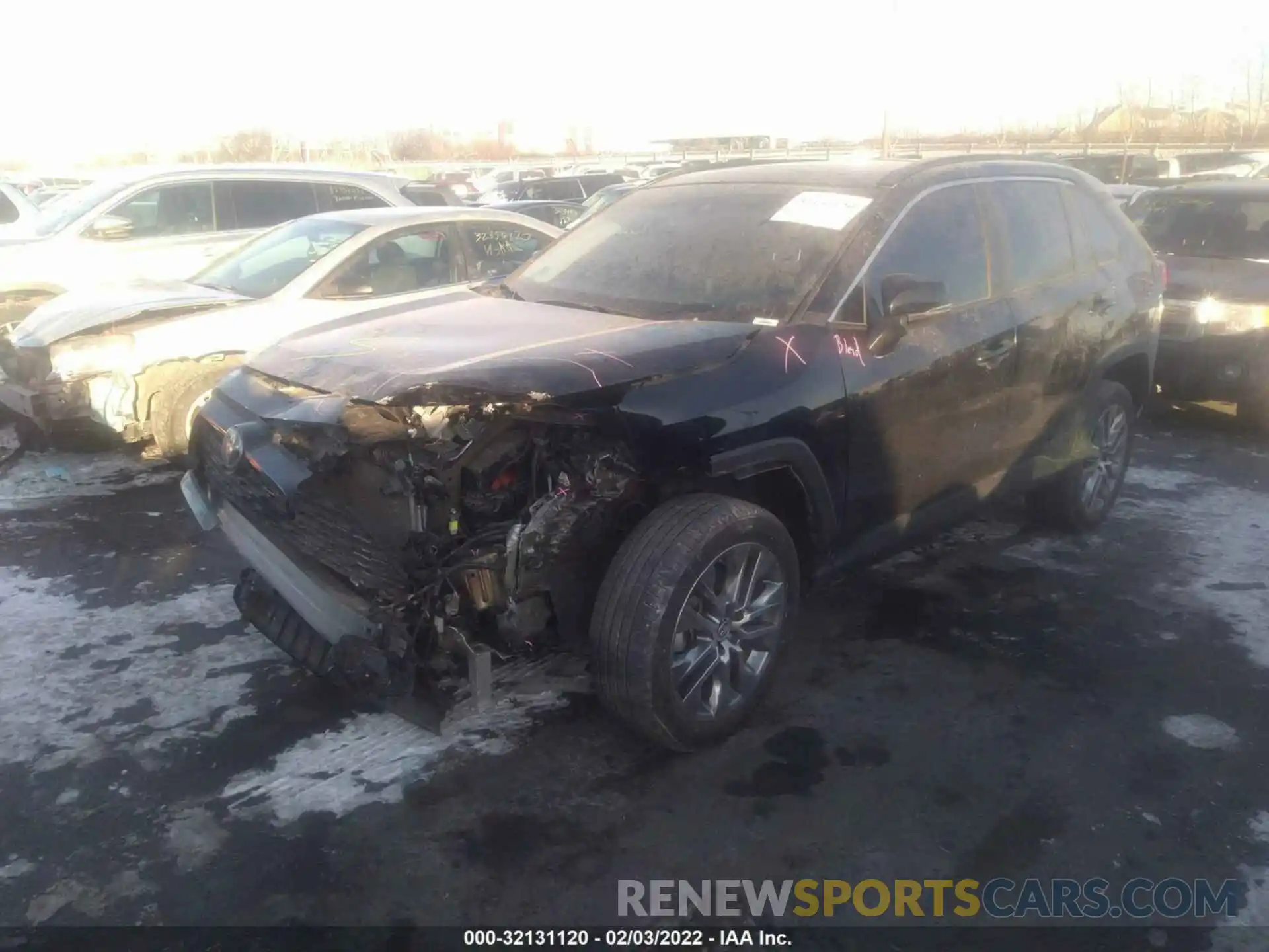 2 Фотография поврежденного автомобиля 2T3A1RFV6KW069721 TOYOTA RAV4 2019