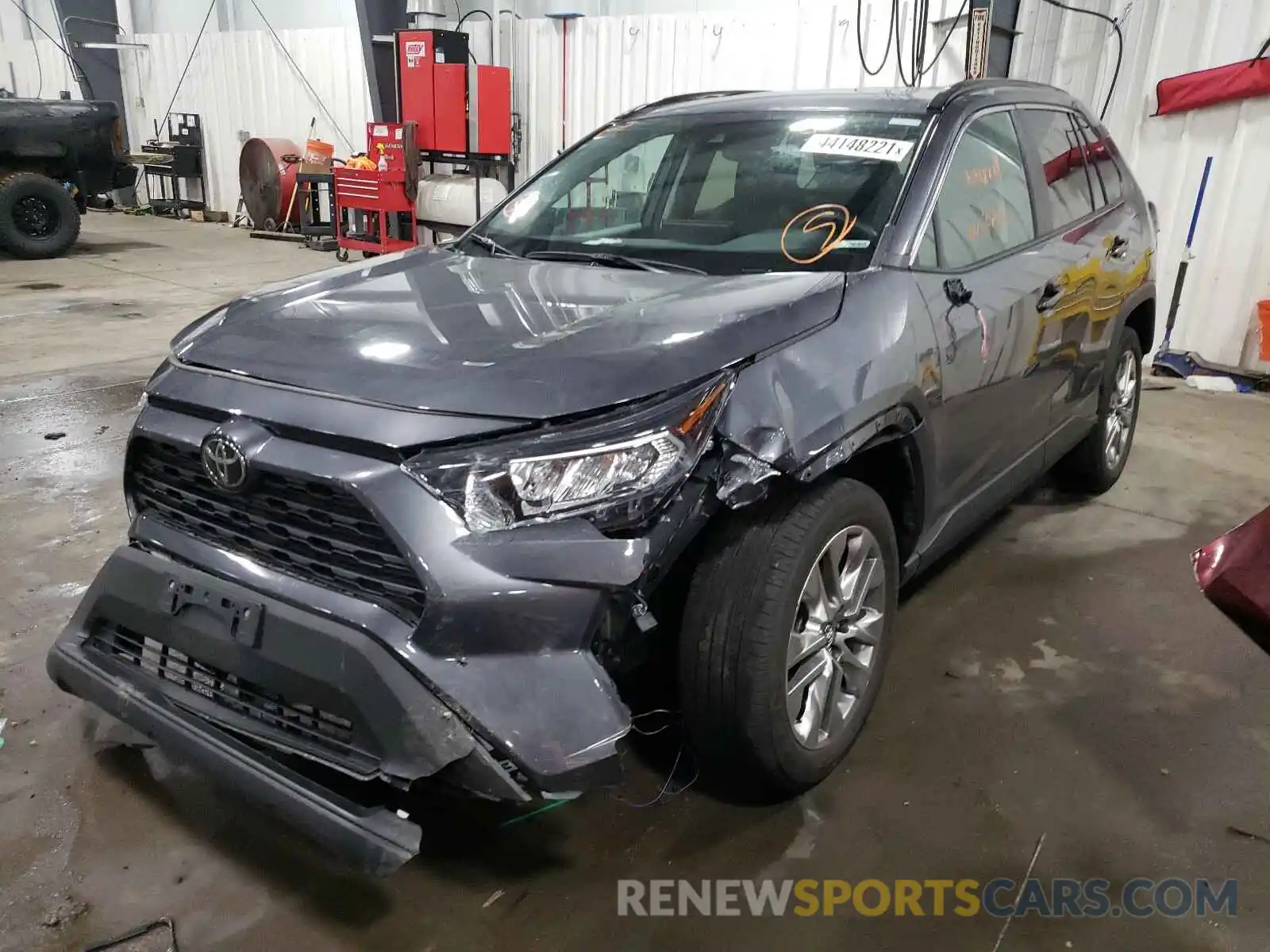 2 Фотография поврежденного автомобиля 2T3A1RFV6KW078144 TOYOTA RAV4 2019