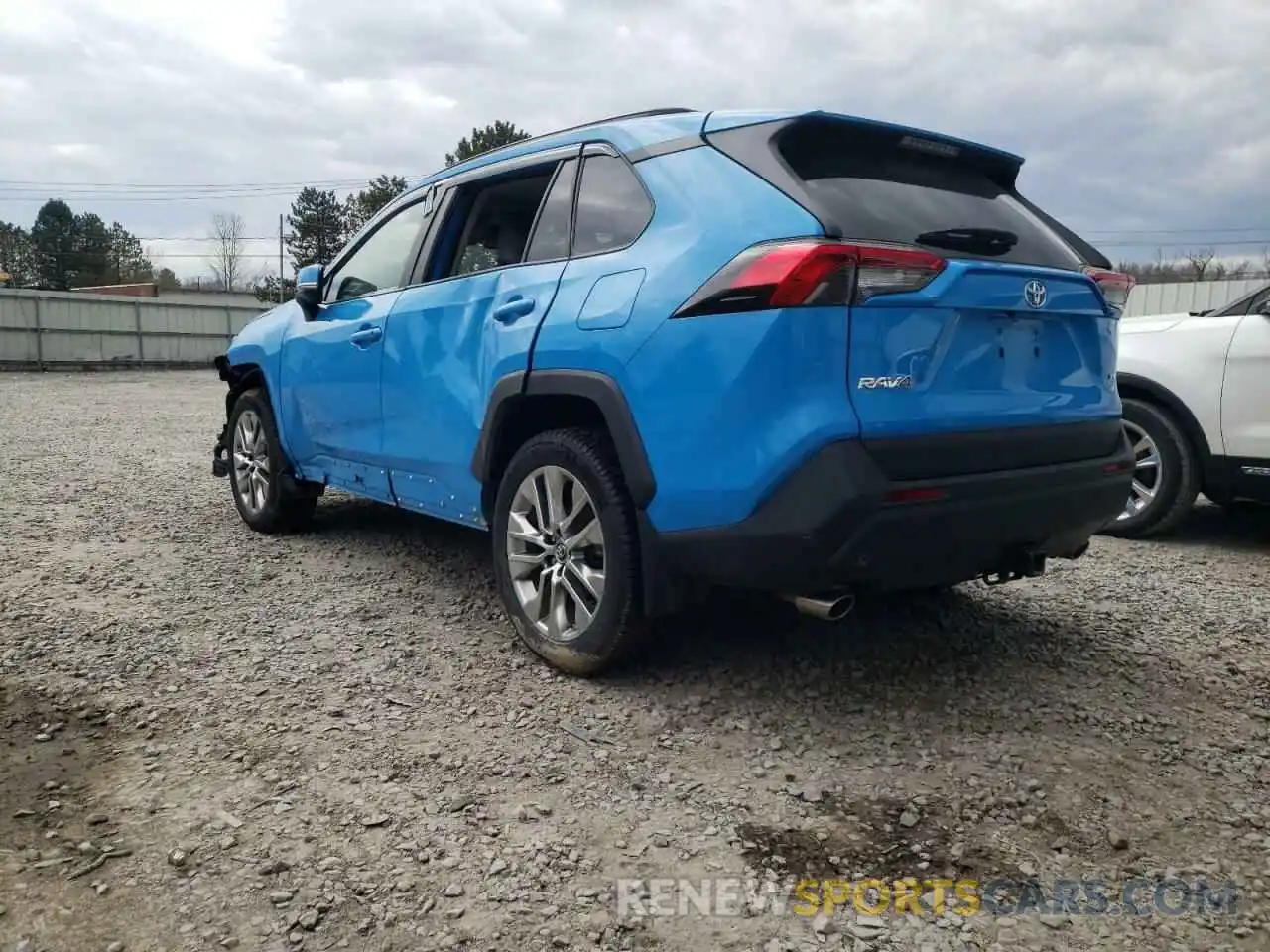 3 Фотография поврежденного автомобиля 2T3A1RFV7KC026846 TOYOTA RAV4 2019