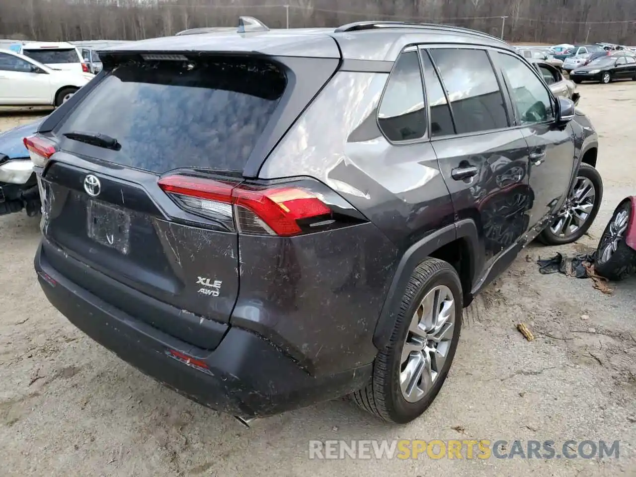 4 Photograph of a damaged car 2T3A1RFV7KC028788 TOYOTA RAV4 2019