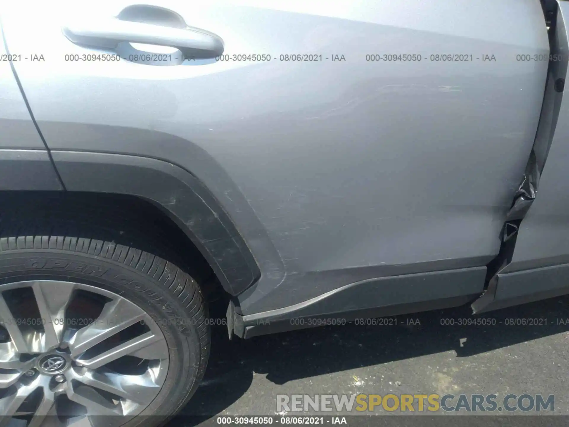 6 Photograph of a damaged car 2T3A1RFV7KC032355 TOYOTA RAV4 2019