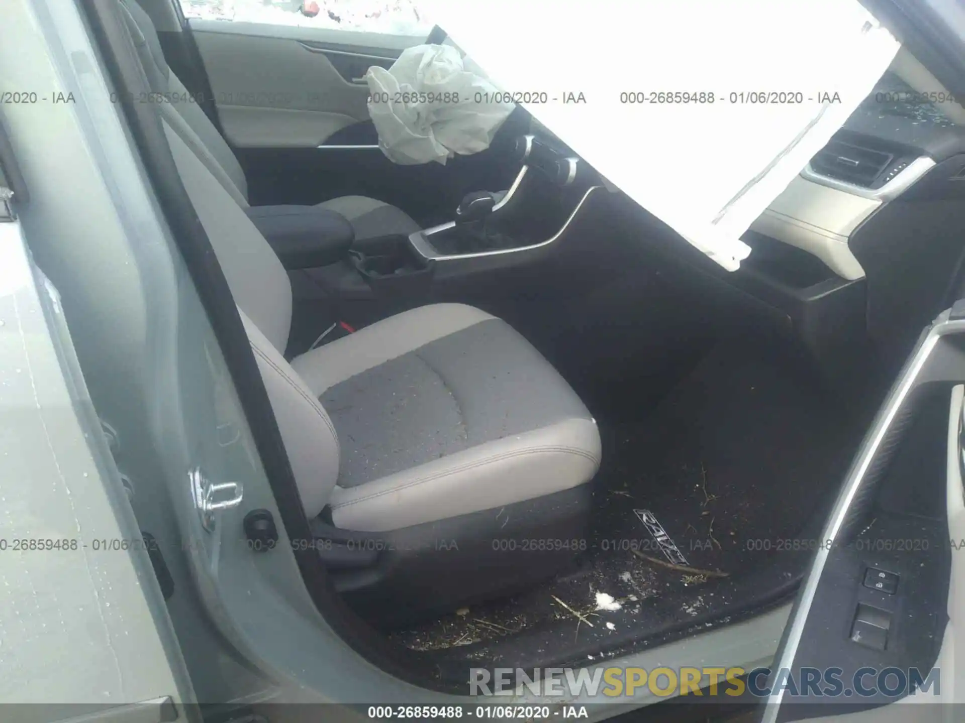 5 Photograph of a damaged car 2T3A1RFV7KC034848 TOYOTA RAV4 2019