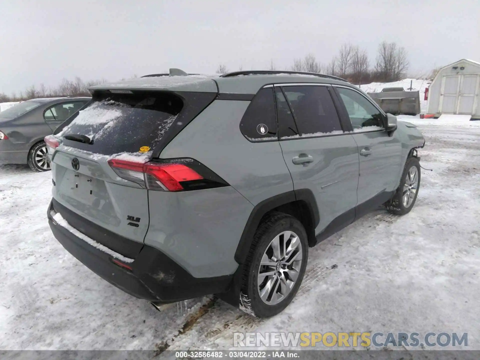 4 Photograph of a damaged car 2T3A1RFV7KC057644 TOYOTA RAV4 2019