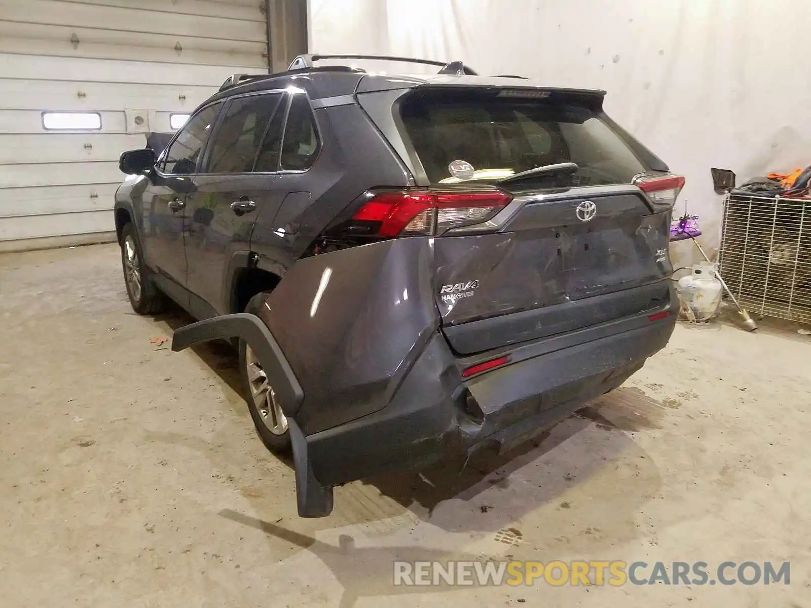 3 Photograph of a damaged car 2T3A1RFV7KW001377 TOYOTA RAV4 2019