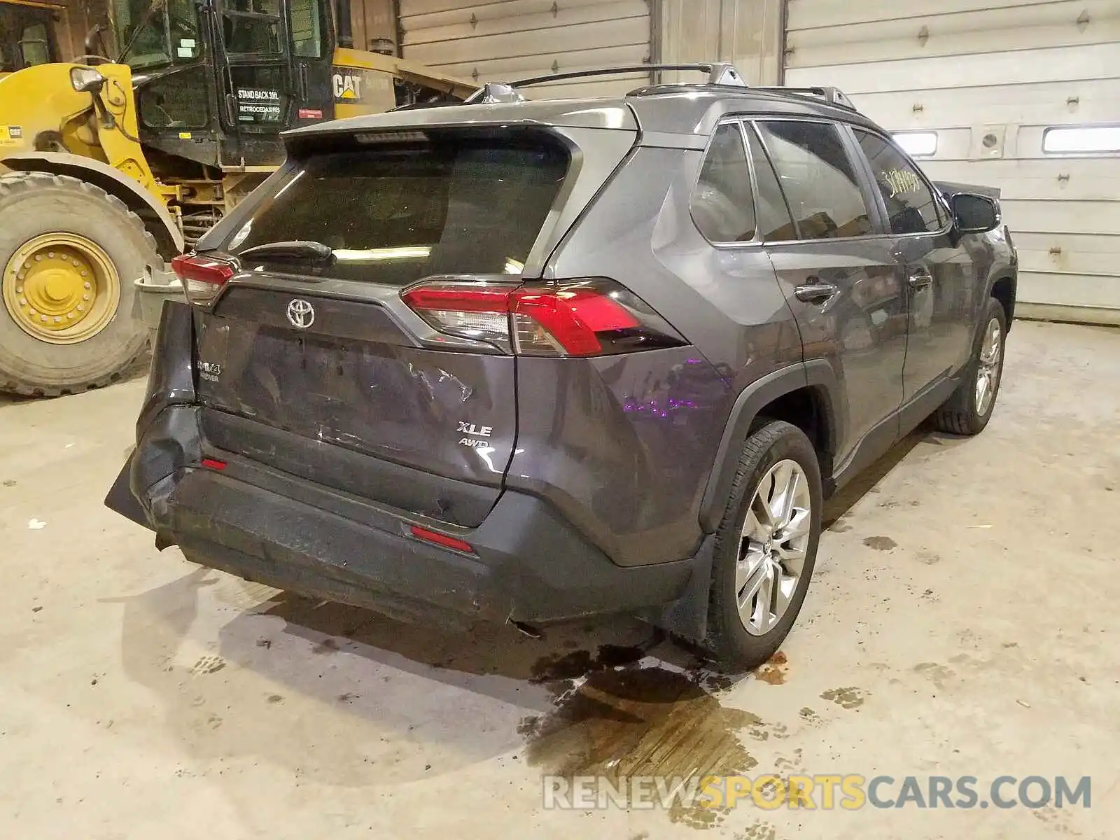 4 Photograph of a damaged car 2T3A1RFV7KW001377 TOYOTA RAV4 2019