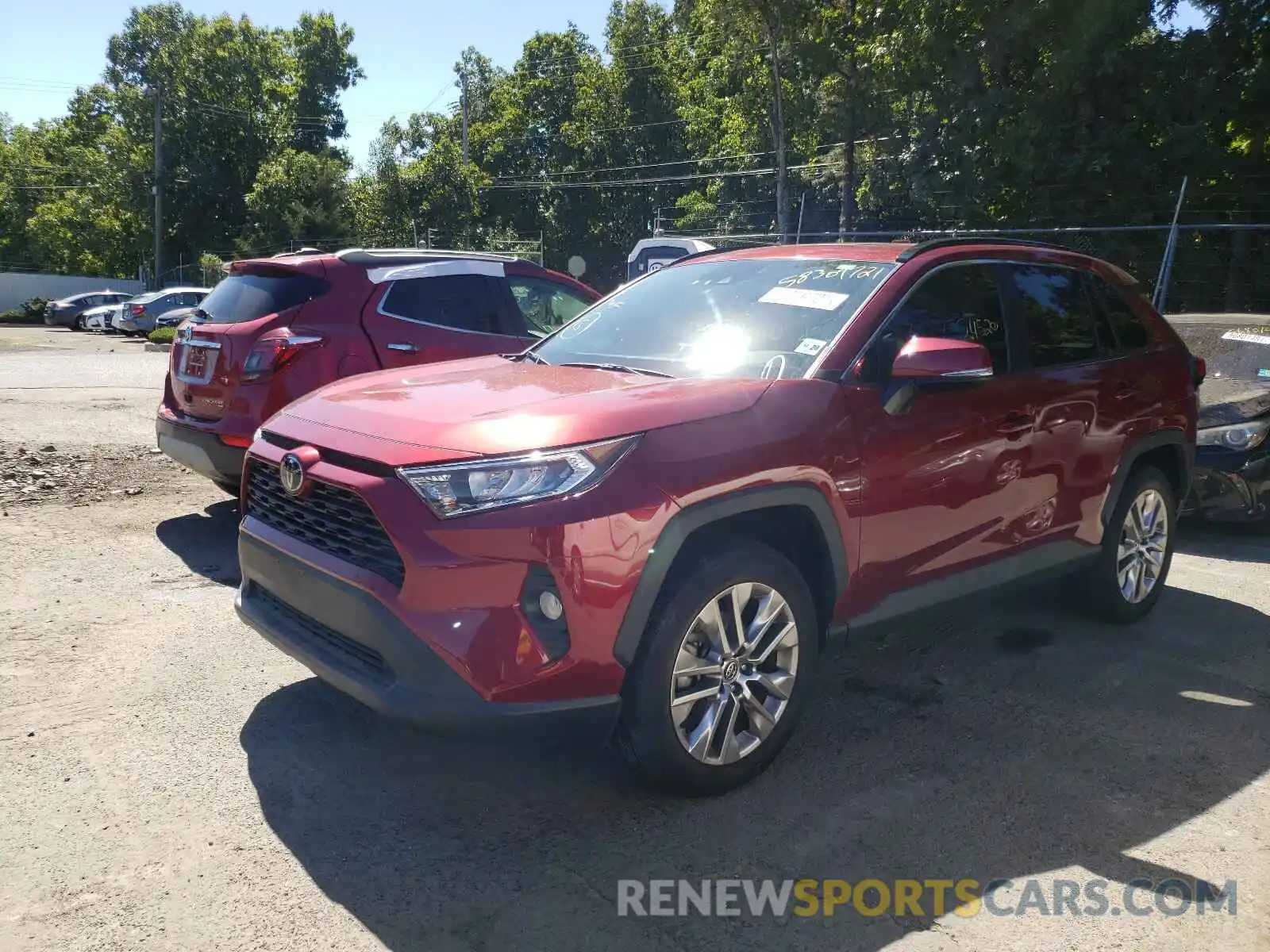 2 Photograph of a damaged car 2T3A1RFV7KW002464 TOYOTA RAV4 2019