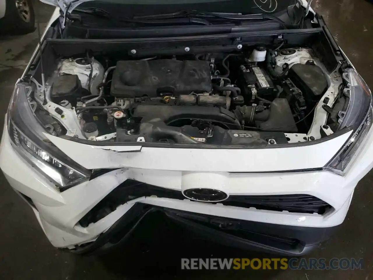 7 Photograph of a damaged car 2T3A1RFV7KW034251 TOYOTA RAV4 2019