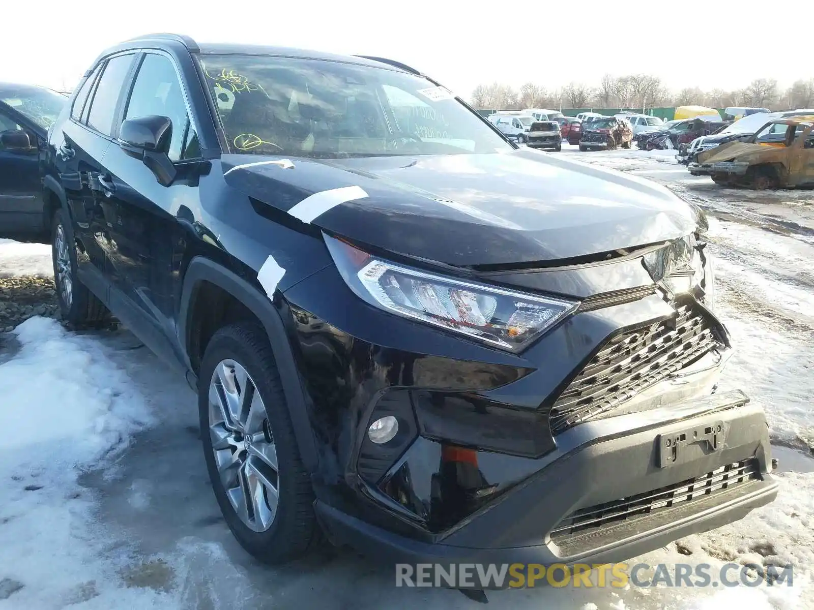 1 Photograph of a damaged car 2T3A1RFV7KW068299 TOYOTA RAV4 2019