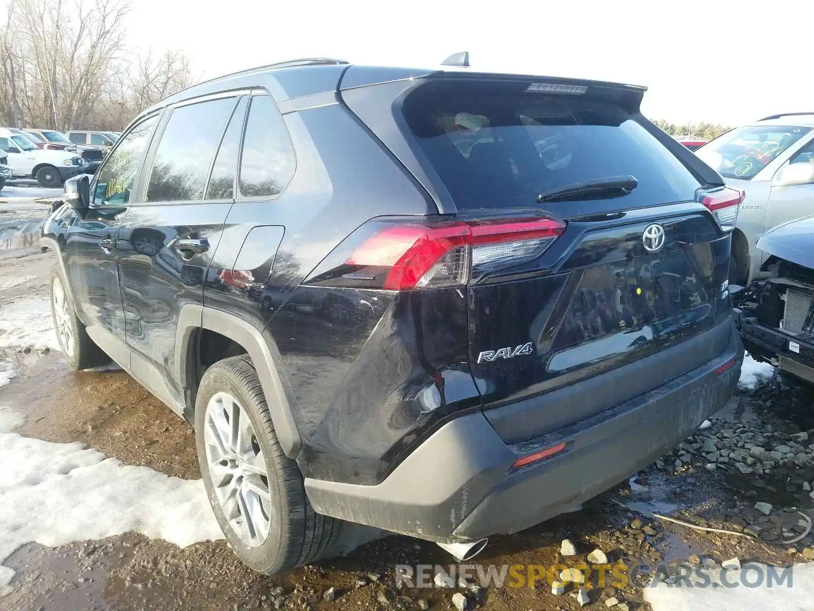 3 Фотография поврежденного автомобиля 2T3A1RFV7KW068299 TOYOTA RAV4 2019