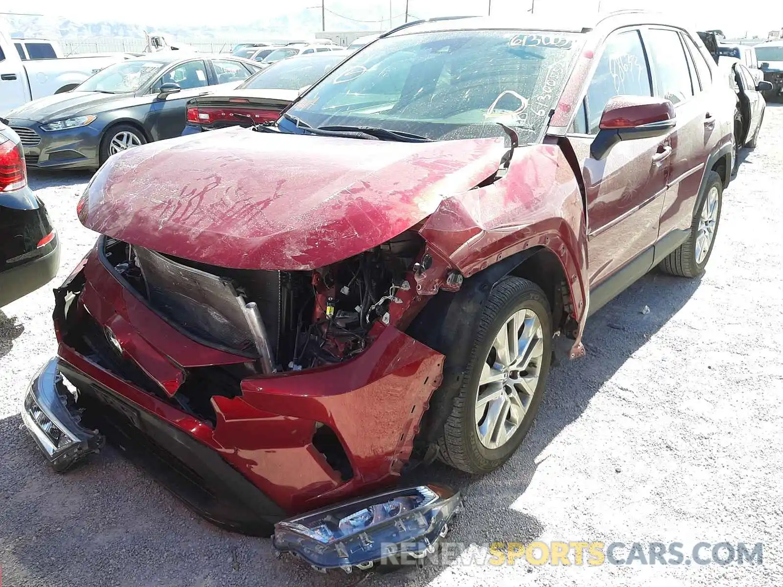 2 Photograph of a damaged car 2T3A1RFV8KC046491 TOYOTA RAV4 2019