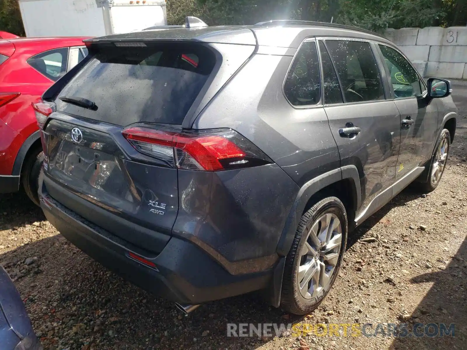 4 Фотография поврежденного автомобиля 2T3A1RFV8KC047706 TOYOTA RAV4 2019