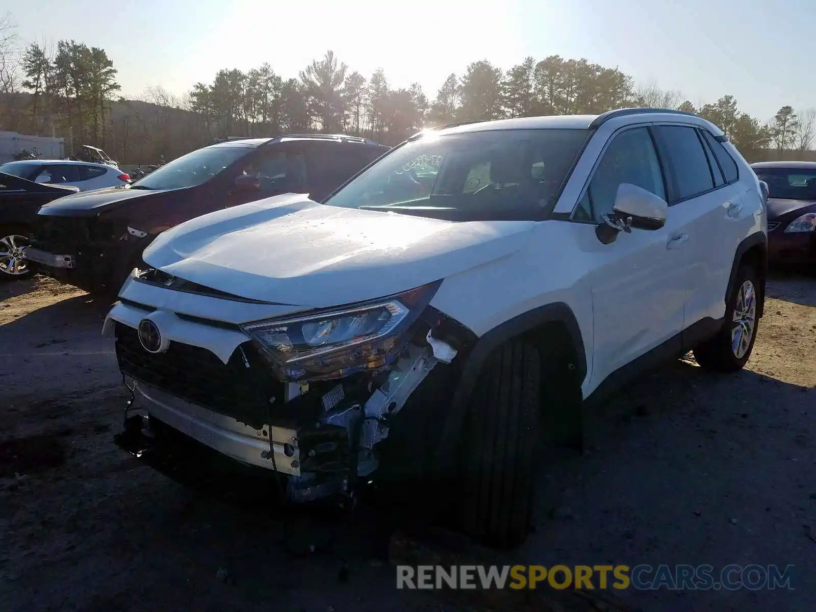 2 Photograph of a damaged car 2T3A1RFV8KW001839 TOYOTA RAV4 2019