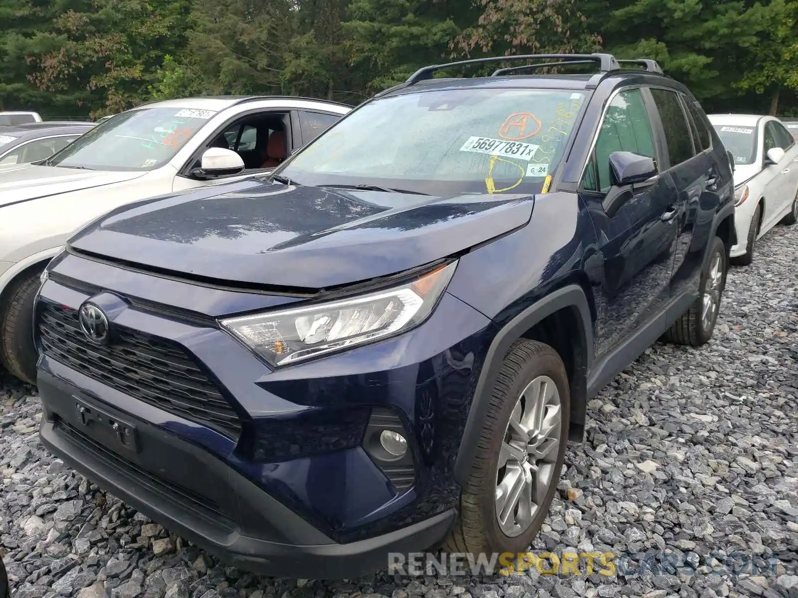 2 Photograph of a damaged car 2T3A1RFV8KW057764 TOYOTA RAV4 2019