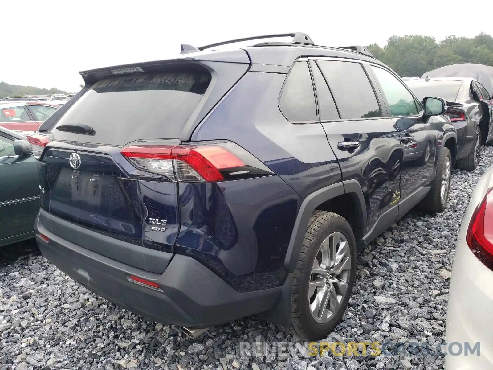 4 Фотография поврежденного автомобиля 2T3A1RFV8KW057764 TOYOTA RAV4 2019