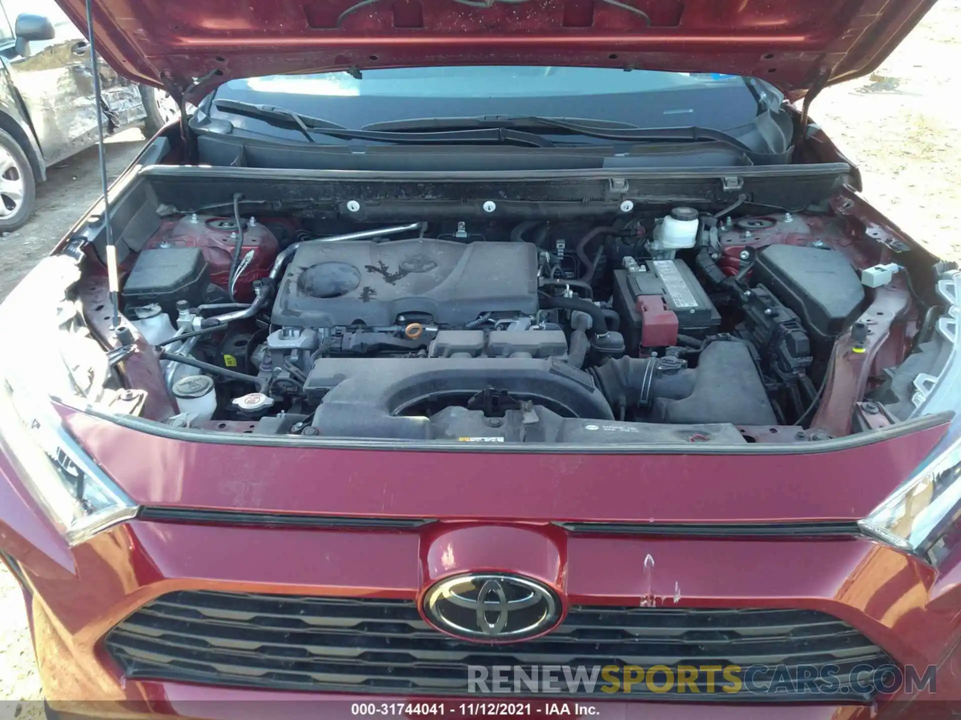 10 Photograph of a damaged car 2T3A1RFV8KW072829 TOYOTA RAV4 2019