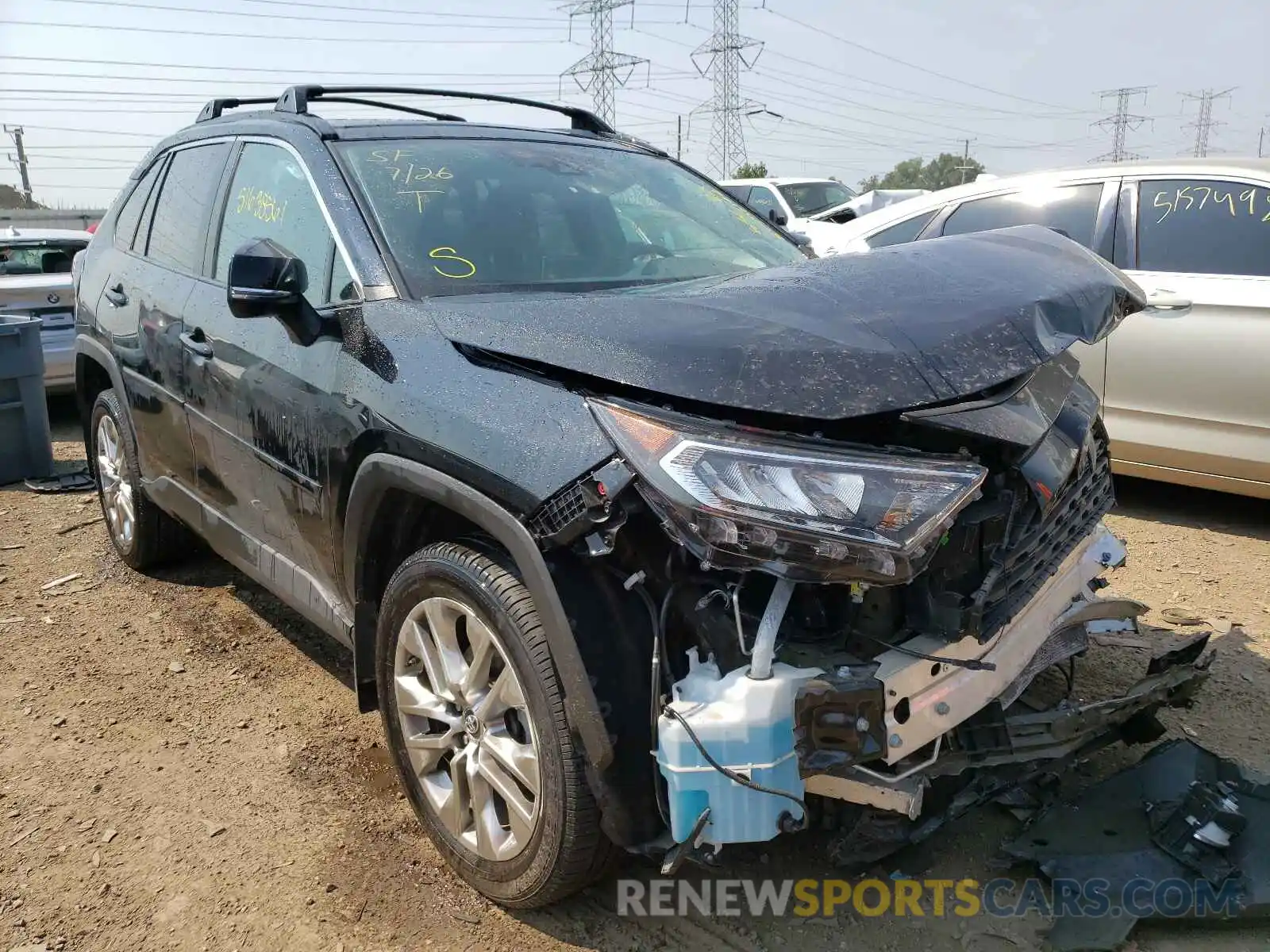 1 Photograph of a damaged car 2T3A1RFV8KW075388 TOYOTA RAV4 2019