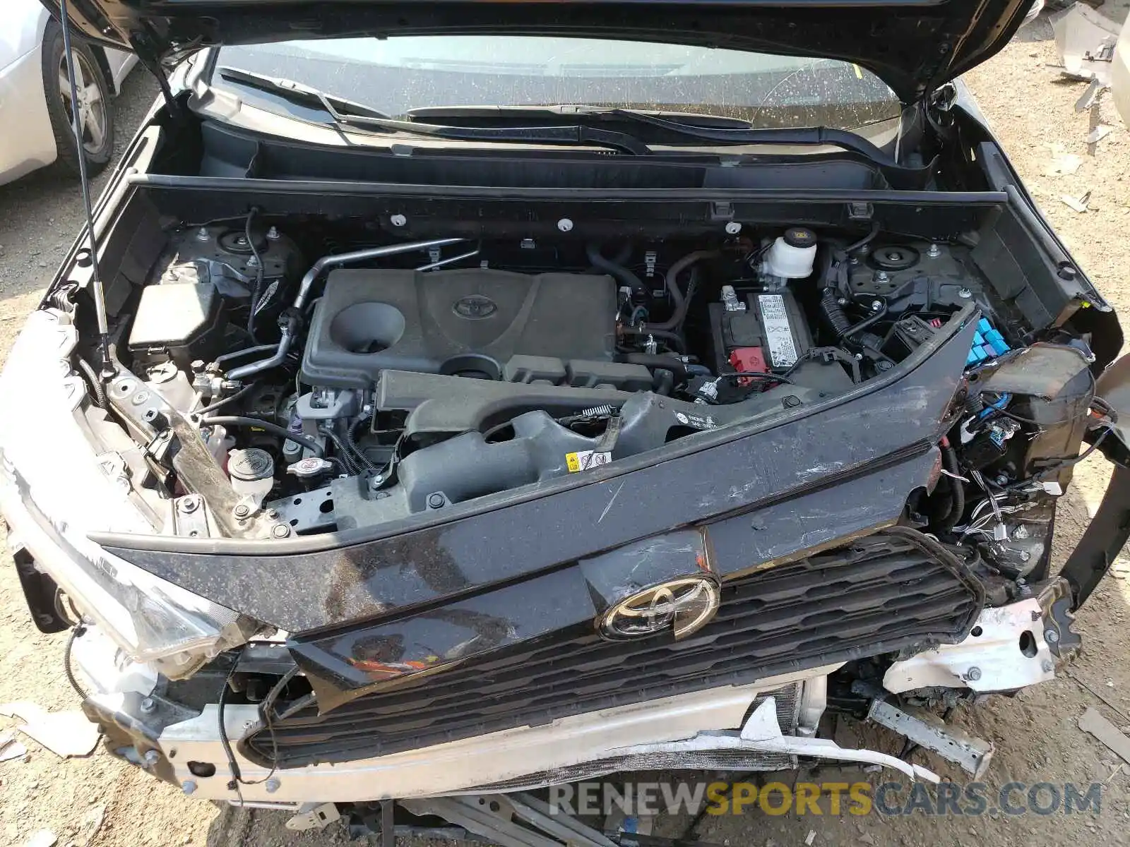 7 Photograph of a damaged car 2T3A1RFV8KW075388 TOYOTA RAV4 2019