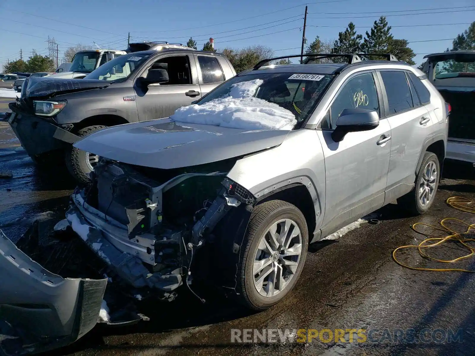 2 Photograph of a damaged car 2T3A1RFV8KW077660 TOYOTA RAV4 2019