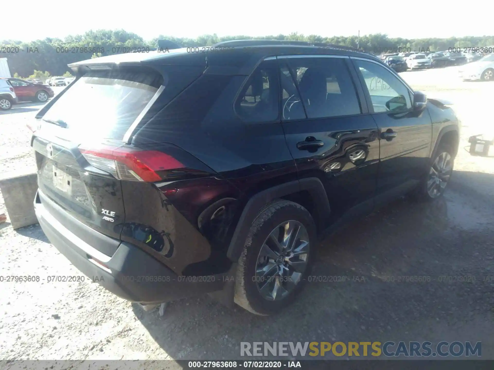 4 Photograph of a damaged car 2T3A1RFV9KC024628 TOYOTA RAV4 2019