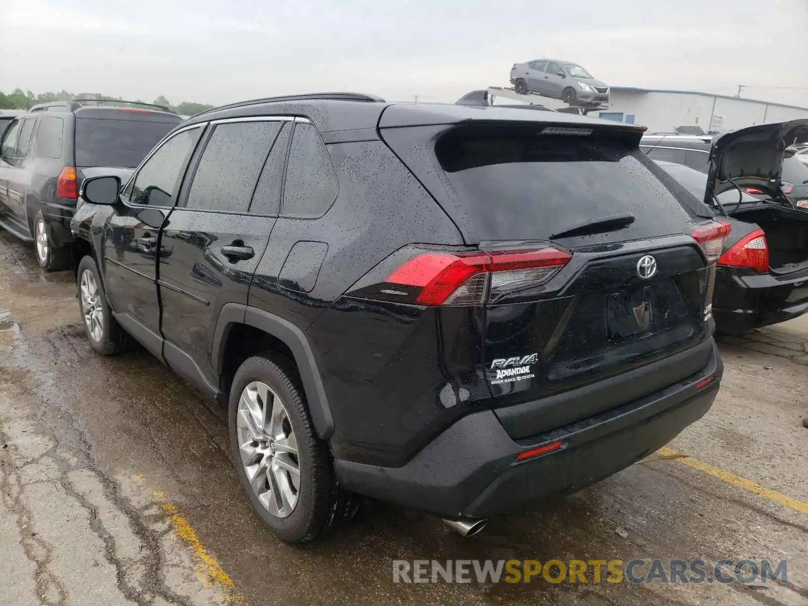 3 Photograph of a damaged car 2T3A1RFV9KC027089 TOYOTA RAV4 2019