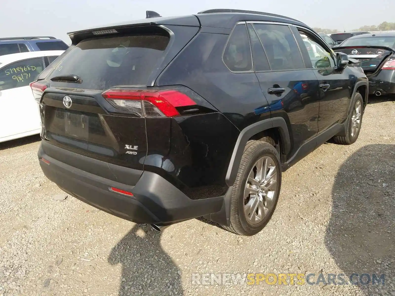 4 Photograph of a damaged car 2T3A1RFV9KC029683 TOYOTA RAV4 2019