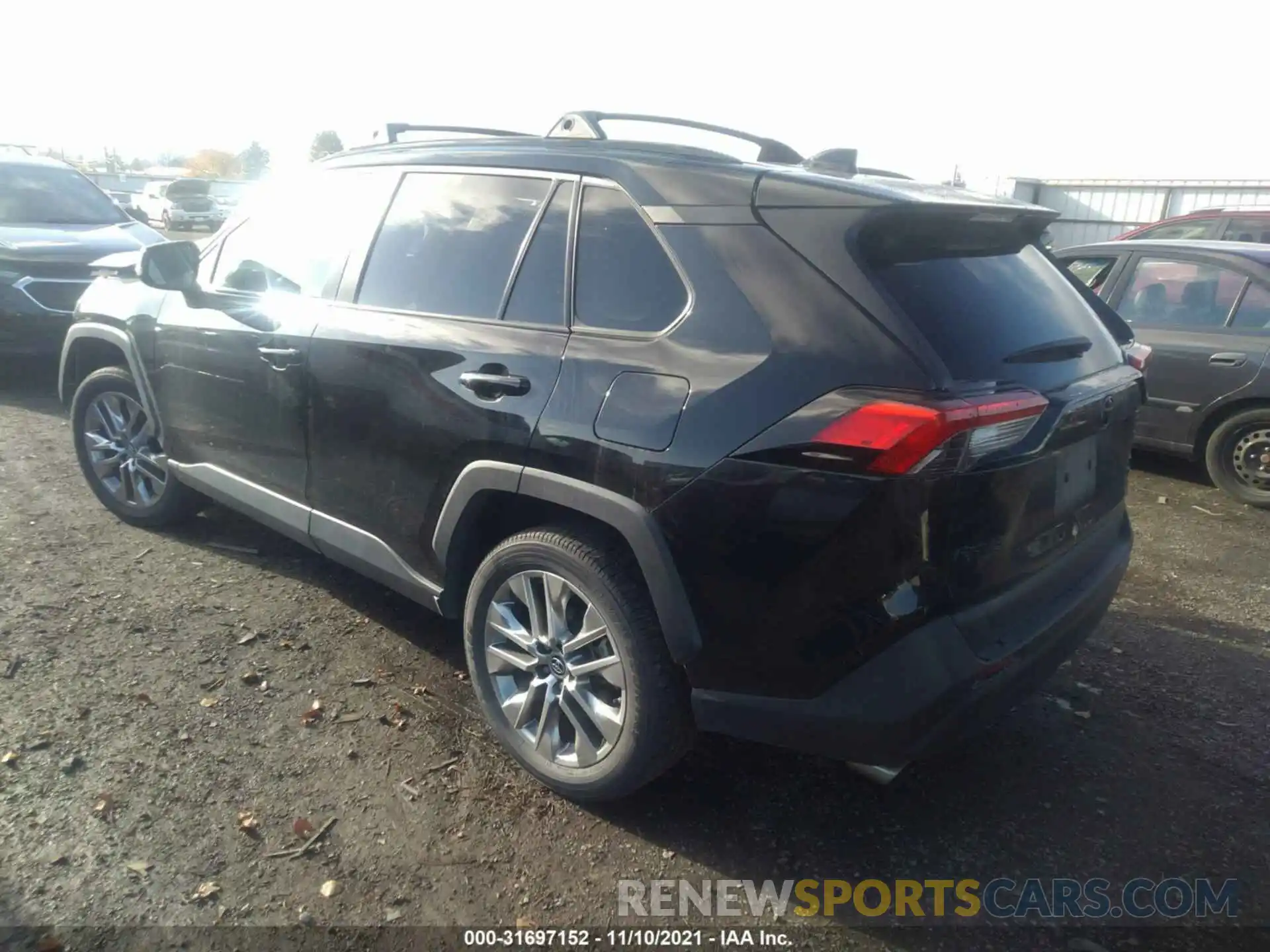 3 Photograph of a damaged car 2T3A1RFV9KC043356 TOYOTA RAV4 2019