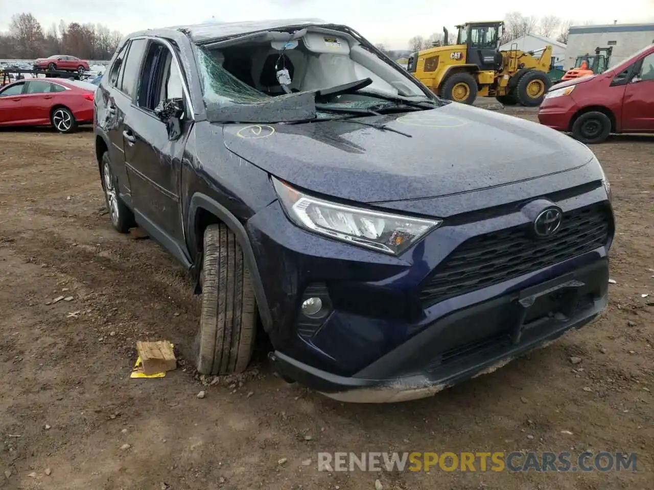 1 Photograph of a damaged car 2T3A1RFV9KC045561 TOYOTA RAV4 2019