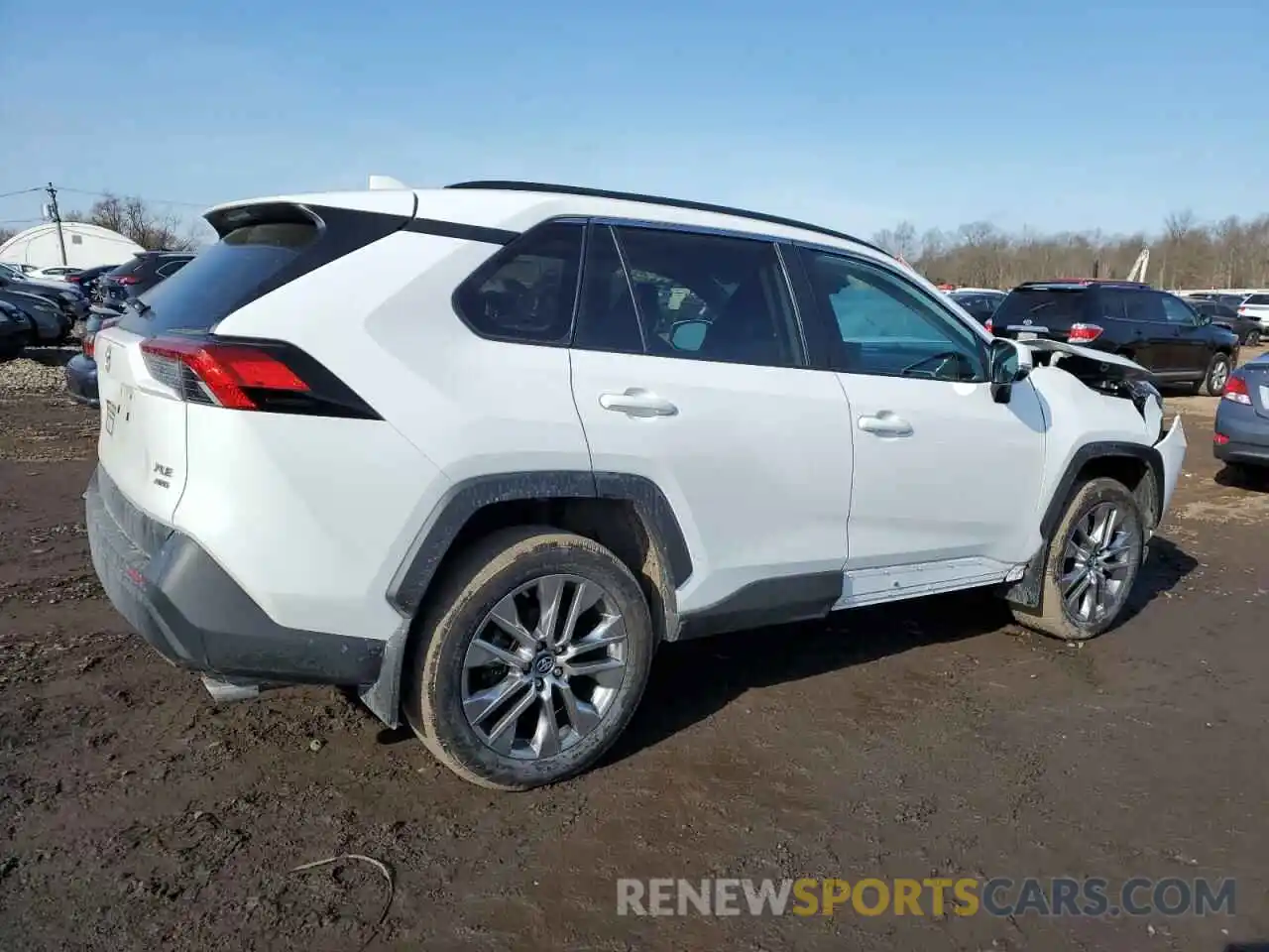 3 Photograph of a damaged car 2T3A1RFV9KC046418 TOYOTA RAV4 2019