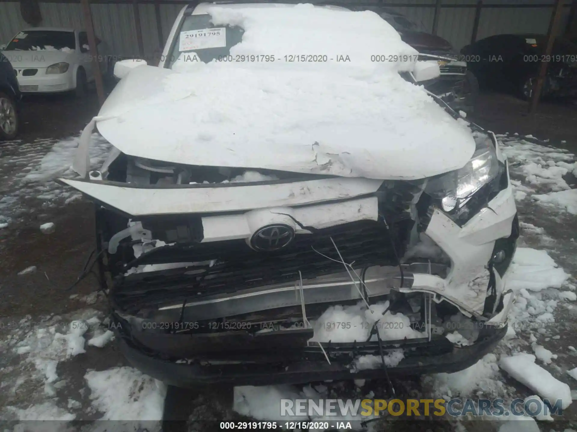 6 Photograph of a damaged car 2T3A1RFV9KW013644 TOYOTA RAV4 2019