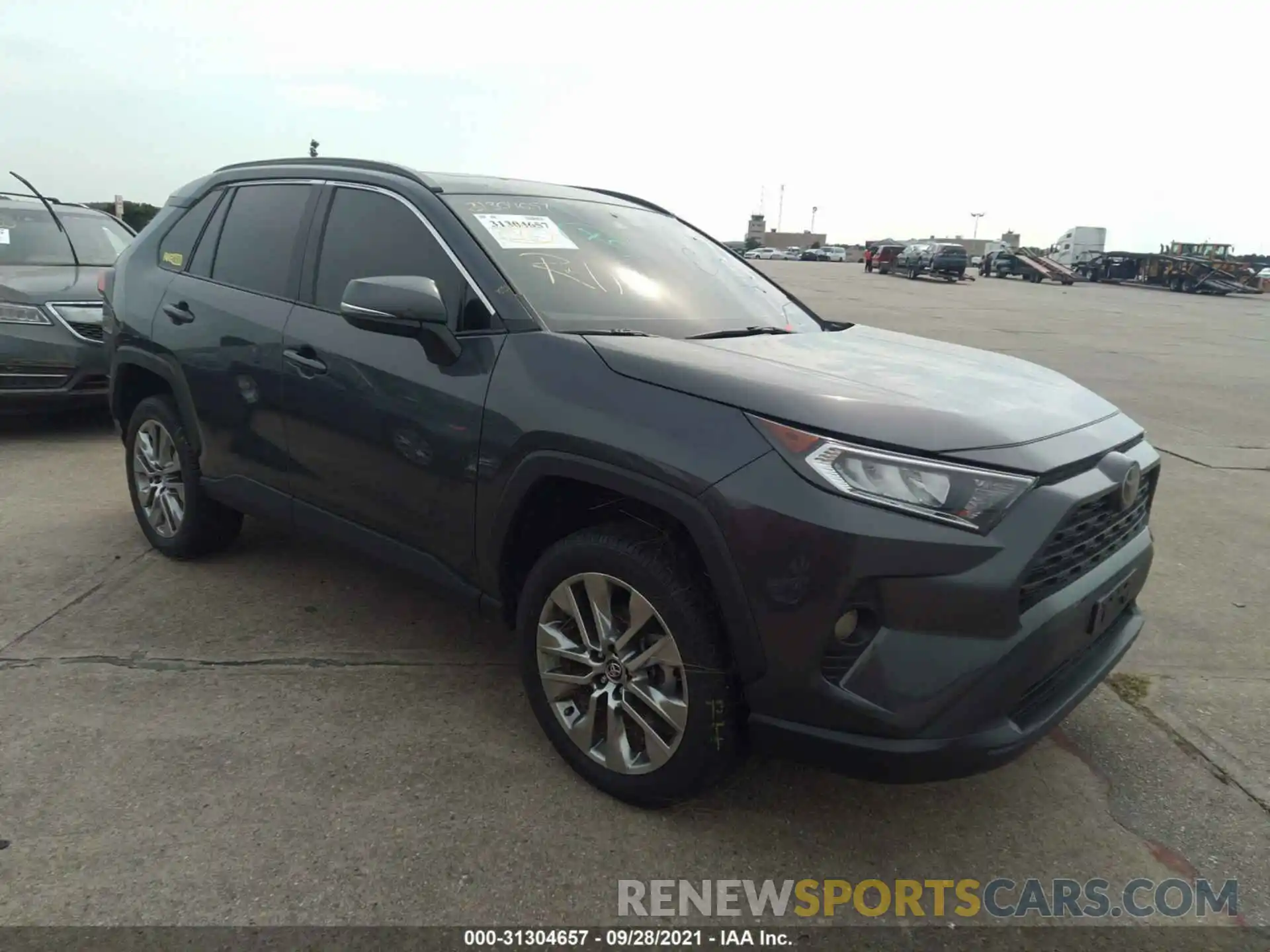 1 Фотография поврежденного автомобиля 2T3A1RFV9KW062665 TOYOTA RAV4 2019