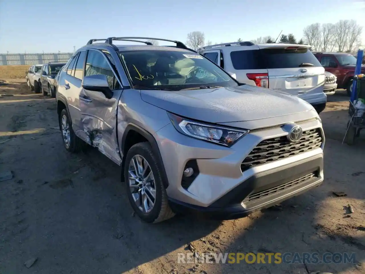 1 Photograph of a damaged car 2T3A1RFVXKC026212 TOYOTA RAV4 2019