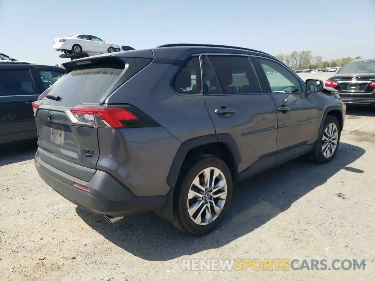 4 Photograph of a damaged car 2T3A1RFVXKC057508 TOYOTA RAV4 2019