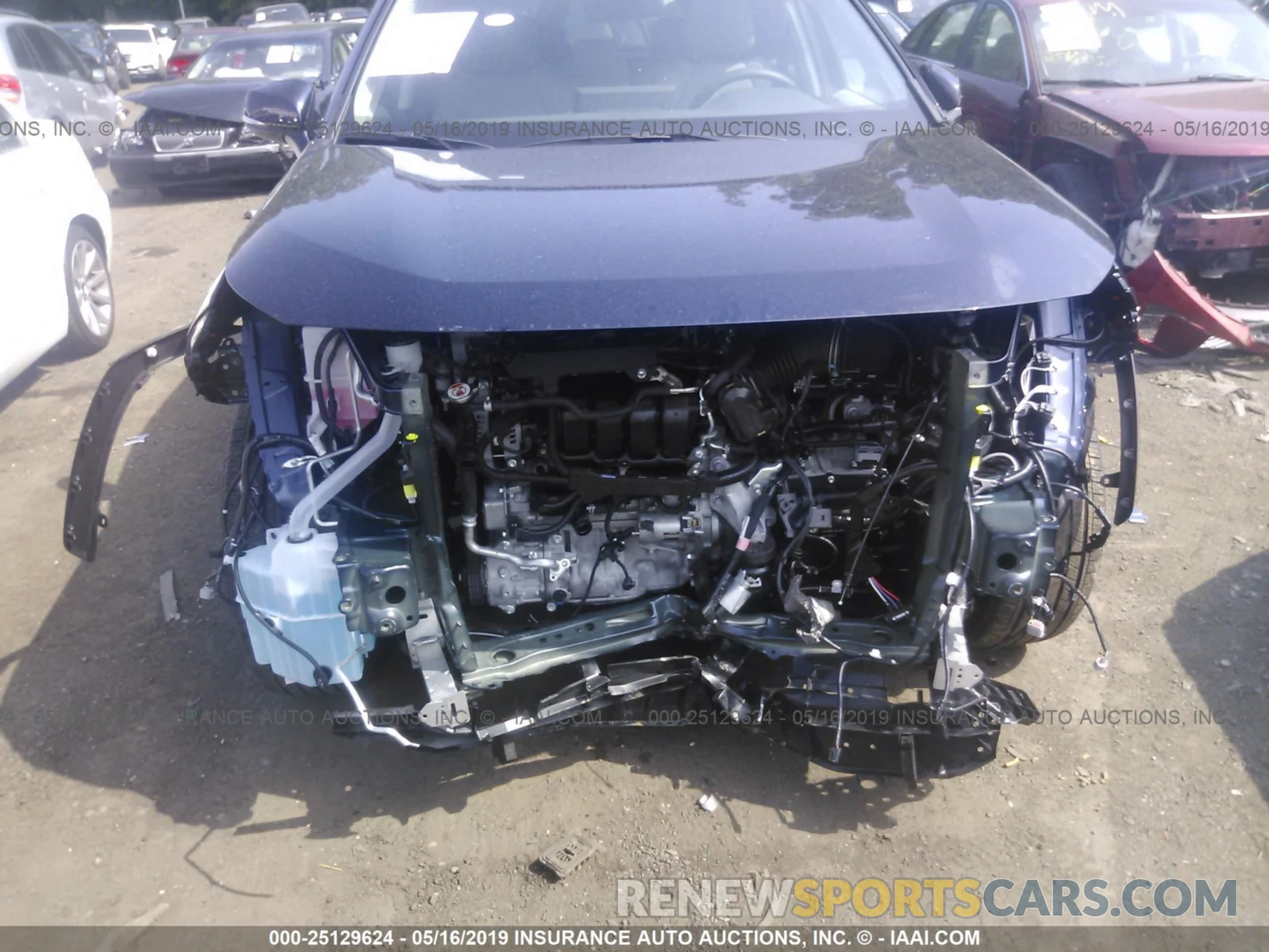 6 Photograph of a damaged car 2T3A1RFVXKW010171 TOYOTA RAV4 2019