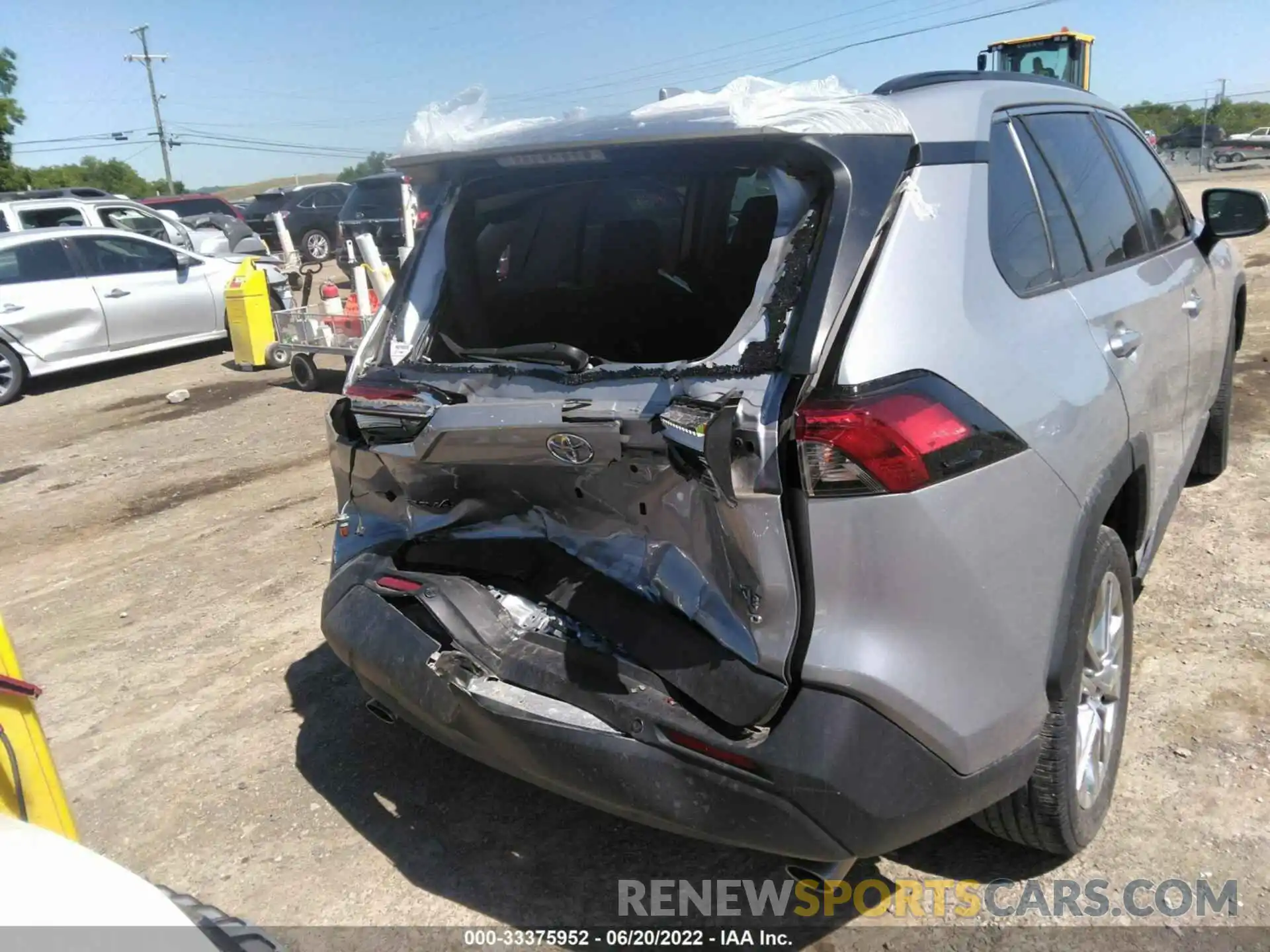 6 Photograph of a damaged car 2T3A1RFVXKW049584 TOYOTA RAV4 2019