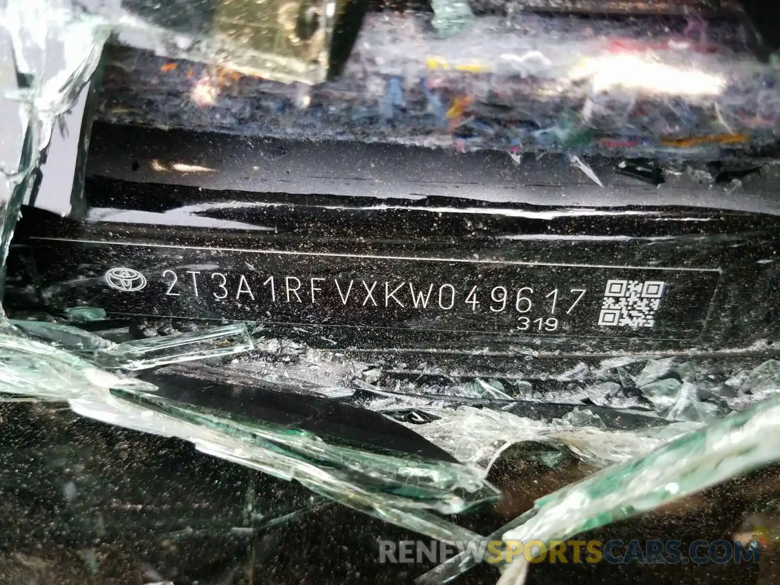 10 Photograph of a damaged car 2T3A1RFVXKW049617 TOYOTA RAV4 2019