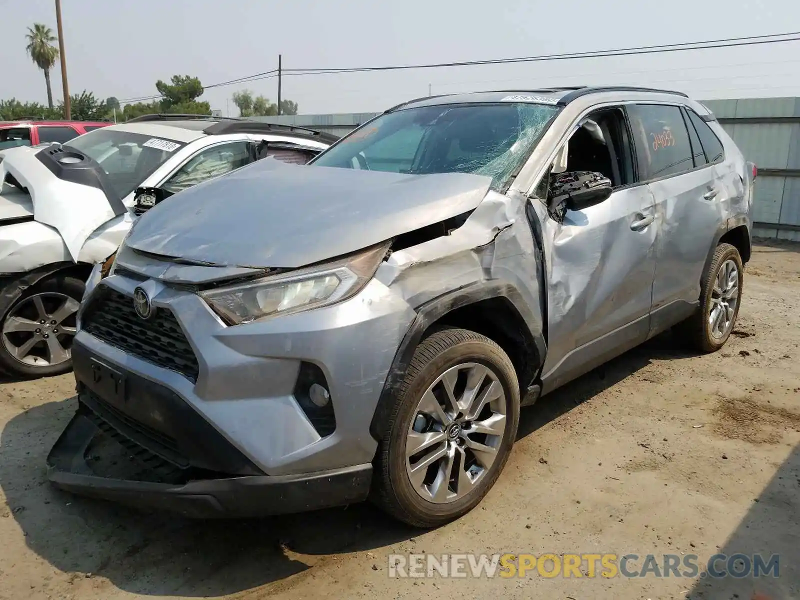 2 Photograph of a damaged car 2T3A1RFVXKW049617 TOYOTA RAV4 2019