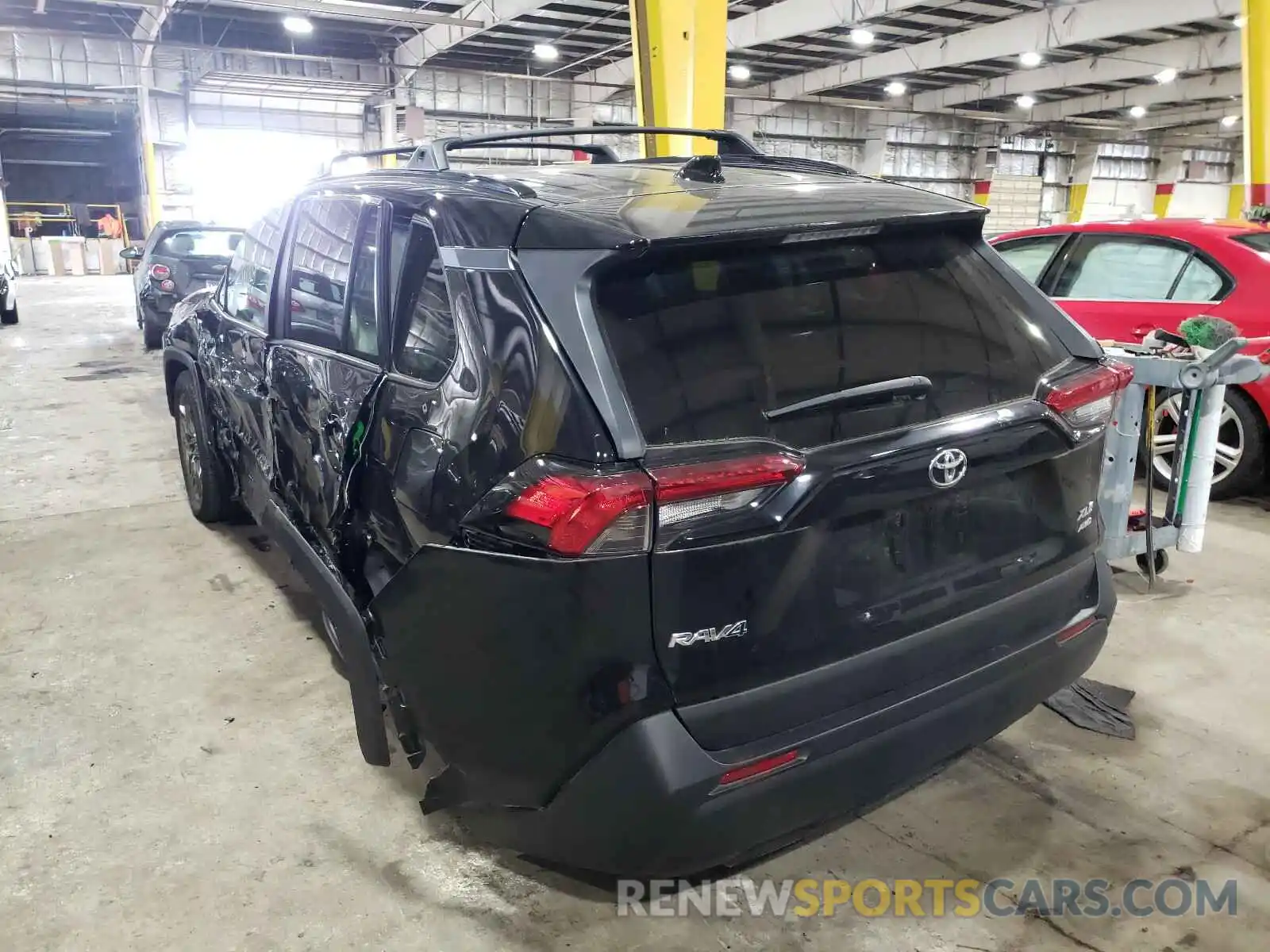 3 Photograph of a damaged car 2T3A1RFVXKW052937 TOYOTA RAV4 2019