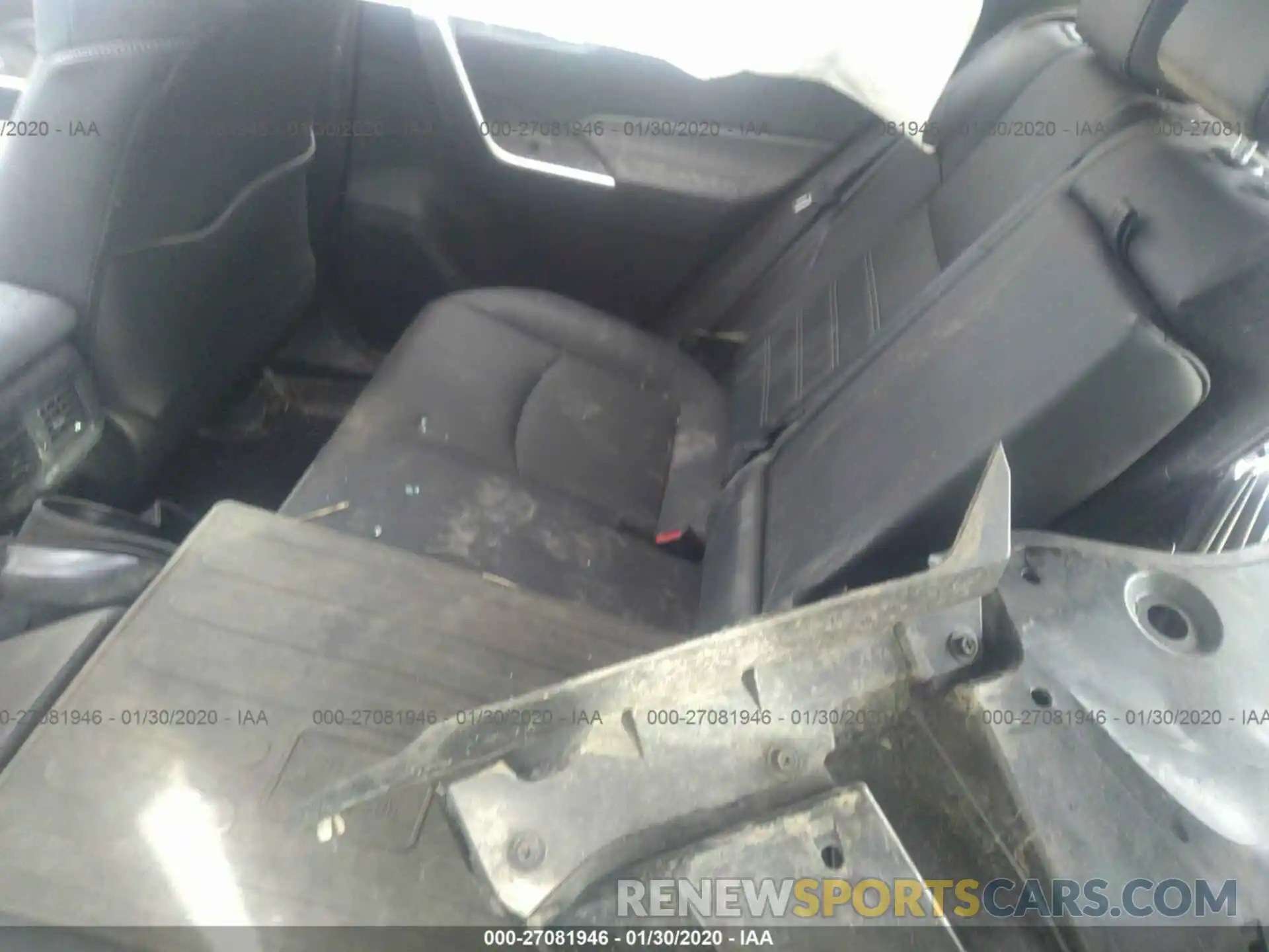 8 Photograph of a damaged car 2T3A1RFVXKW079152 TOYOTA RAV4 2019