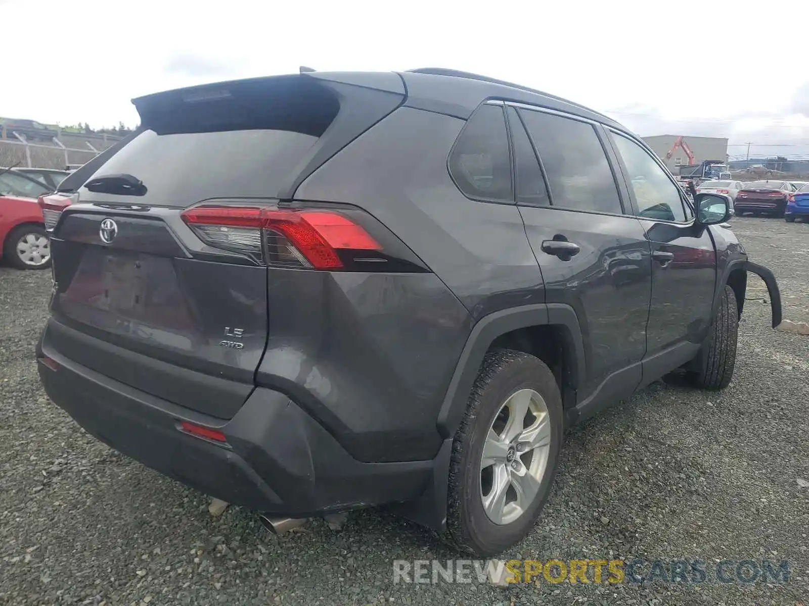 4 Photograph of a damaged car 2T3B1RFV2KW045761 TOYOTA RAV4 2019