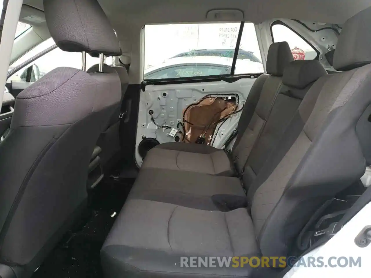 6 Photograph of a damaged car 2T3B1RFV3KW062097 TOYOTA RAV4 2019