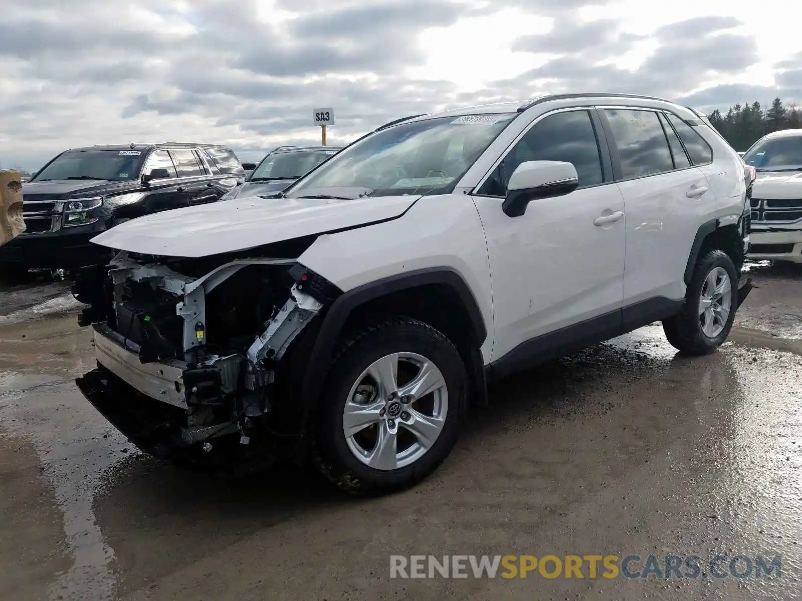 2 Photograph of a damaged car 2T3B1RFV5KW067091 TOYOTA RAV4 2019