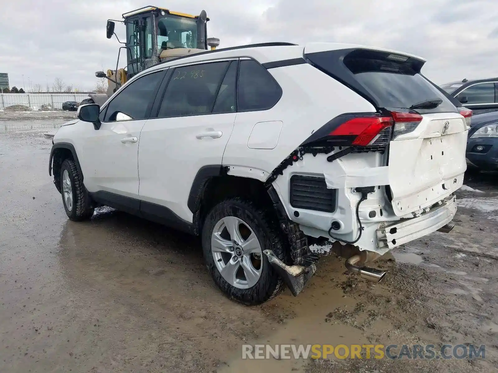 3 Photograph of a damaged car 2T3B1RFV5KW067091 TOYOTA RAV4 2019