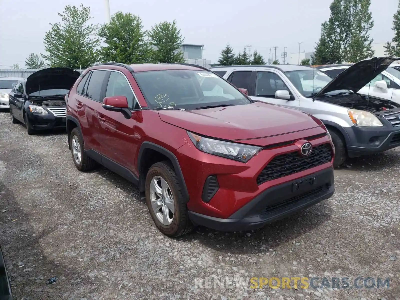 1 Photograph of a damaged car 2T3B1RFV6KC056750 TOYOTA RAV4 2019