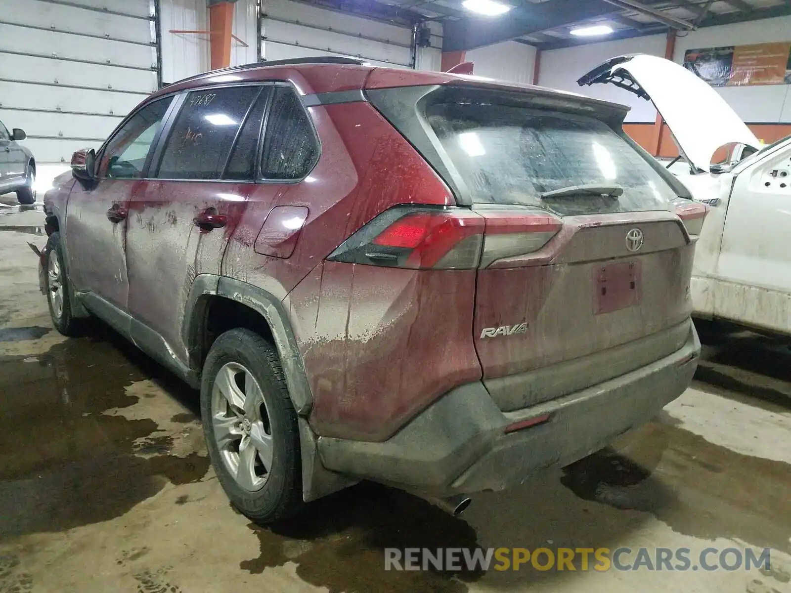 3 Photograph of a damaged car 2T3B1RFV7KW032763 TOYOTA RAV4 2019