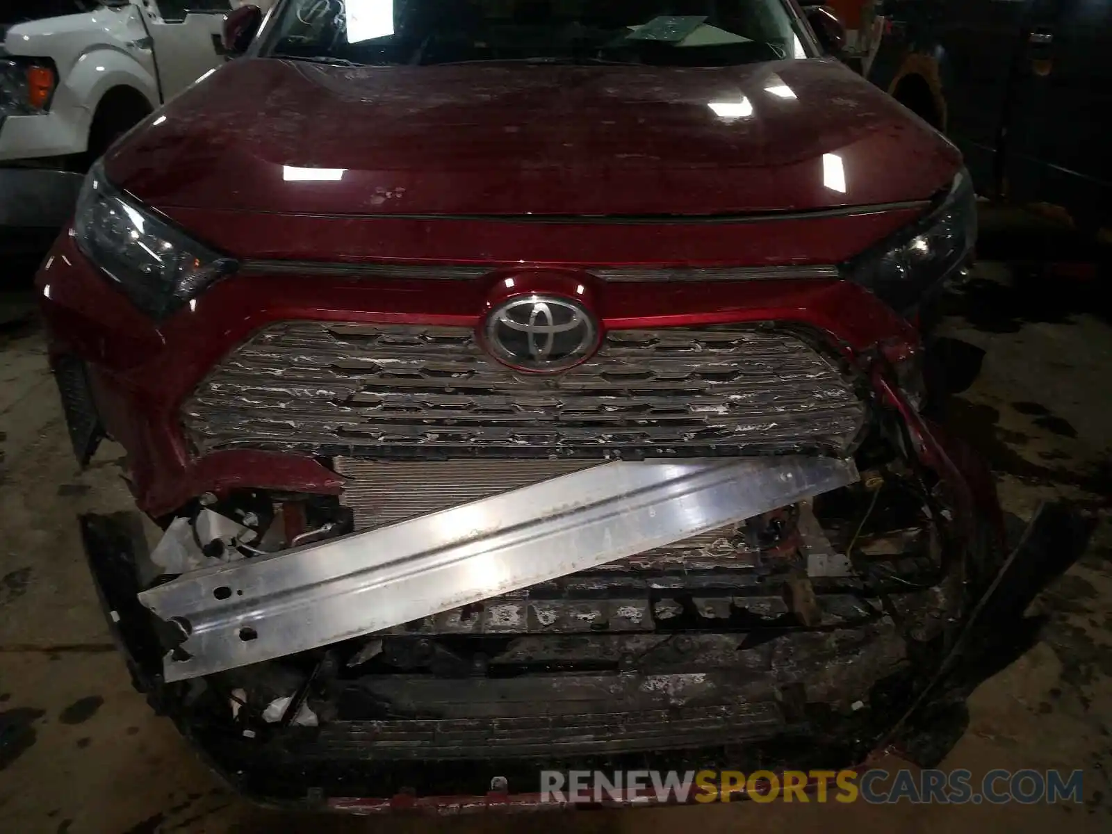 9 Photograph of a damaged car 2T3B1RFV7KW032763 TOYOTA RAV4 2019